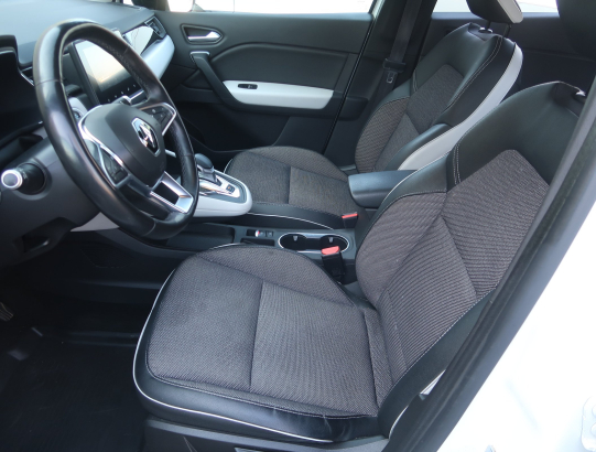 Renault Captur E-Tech Plug-in