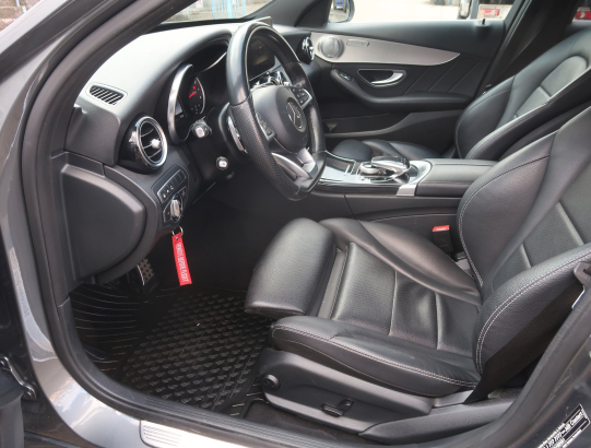 Mercedes-Benz C 400 4MATIC