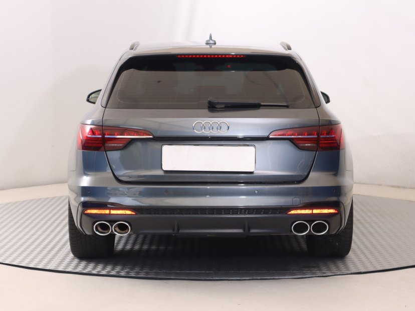 Audi S4, 2019