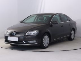 Volkswagen Passat - 2014