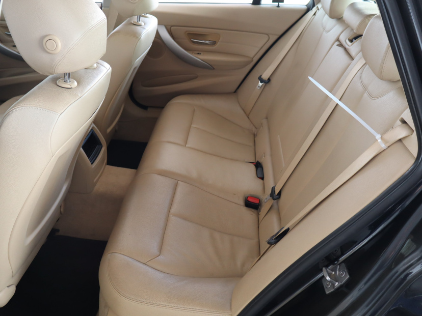 BMW 3, 2013