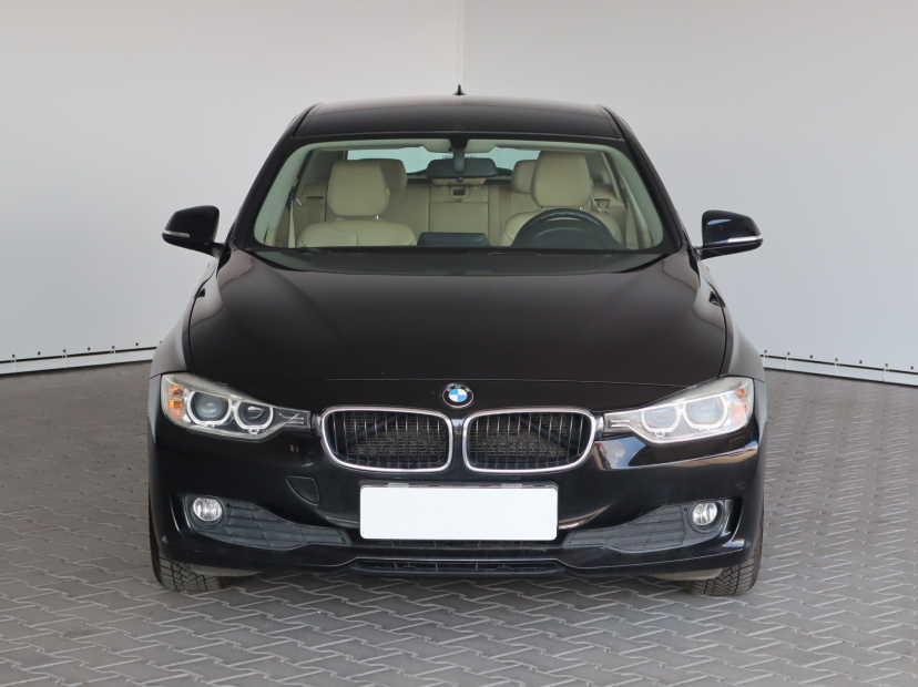 BMW 3, 2013