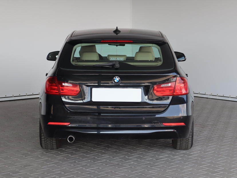 BMW 3, 2013