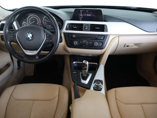 BMW 318 d