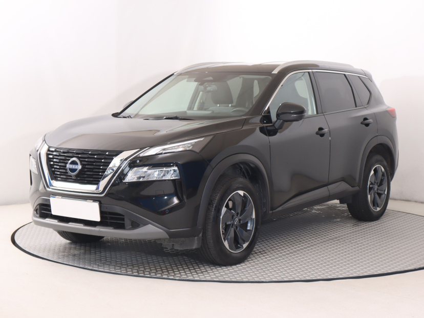 Nissan X-Trail, 2026