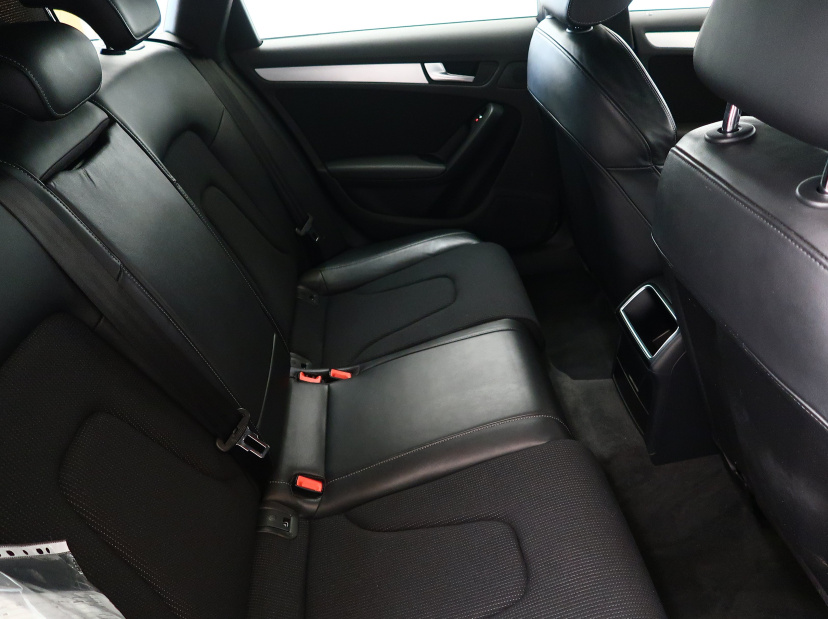 Audi A4, 2014