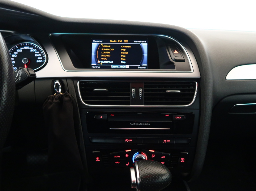 Audi A4, 2014