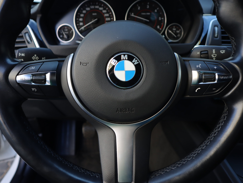 BMW 3