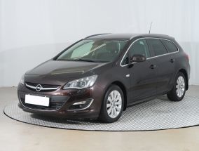 Opel Astra - 2014