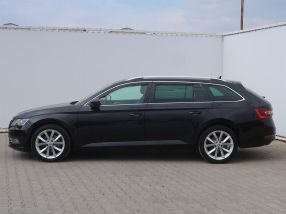 Škoda Superb - 2019