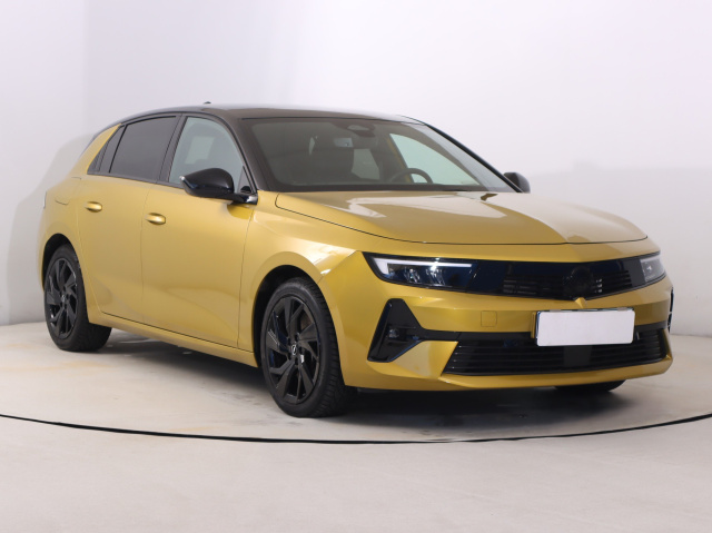 Opel Astra 2023