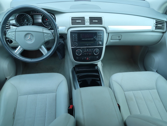 Mercedes-Benz R 350 4MATIC