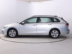 Volkswagen Golf - 2022