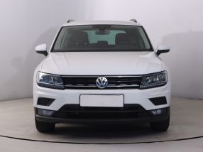 Volkswagen Tiguan - 2019