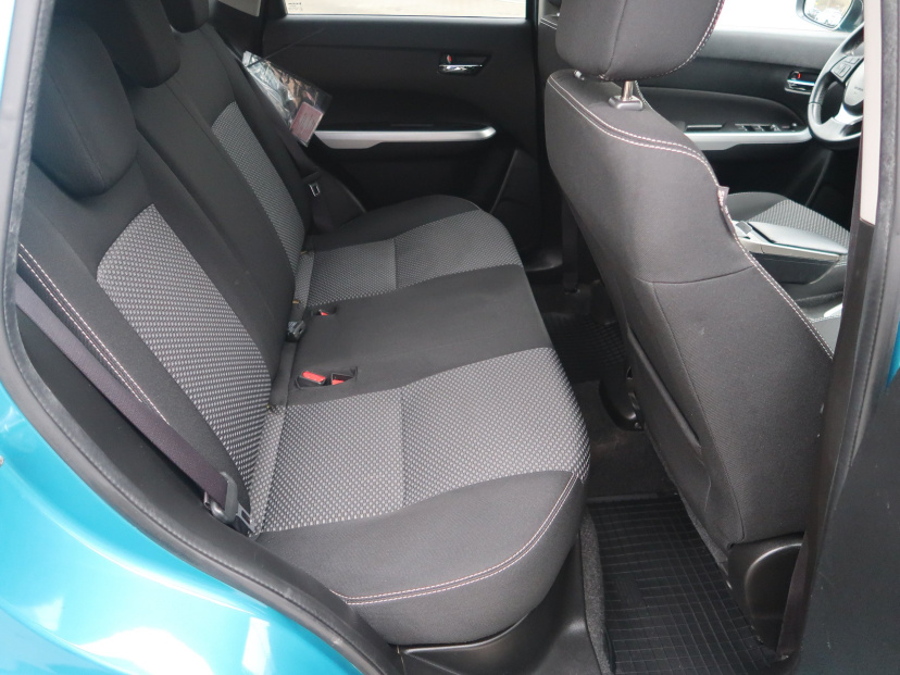 Suzuki Vitara, 2015