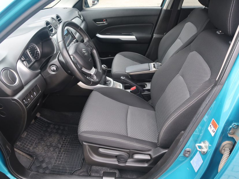 Suzuki Vitara, 2015