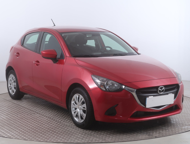 Mazda 2 2015