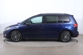 Volkswagen Touran - 2016