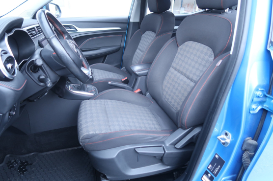 MG ZS SUV