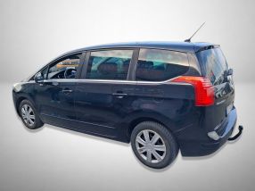 Peugeot 5008 - 2010