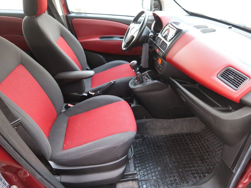 Fiat Doblo, 2012