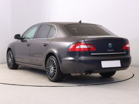 Škoda Superb - 2009
