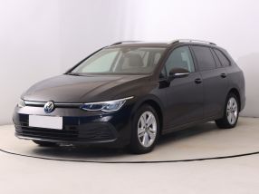 Volkswagen Golf - 2021