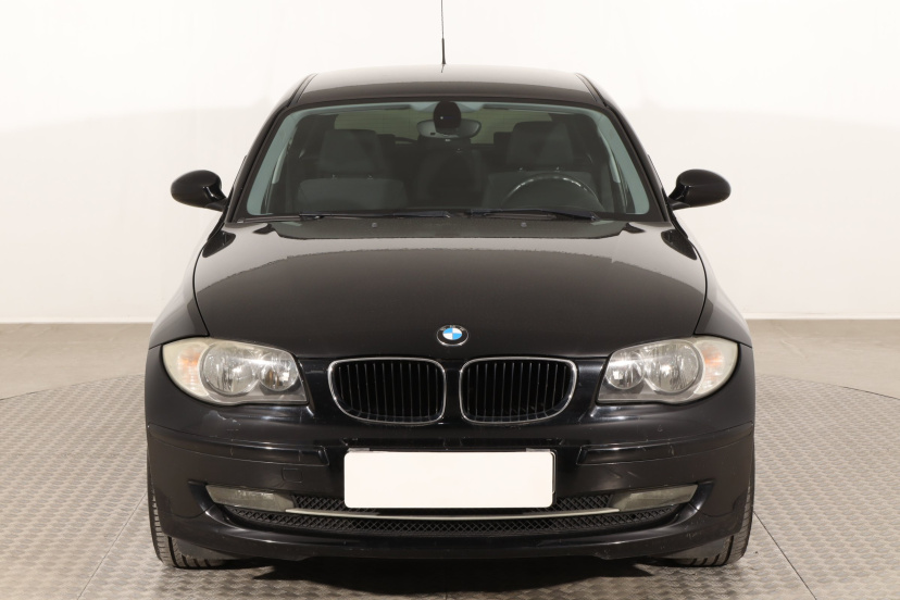 BMW 1, 2009
