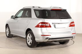 Mercedes-Benz ML - 2012