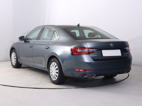 Škoda Superb - 2017