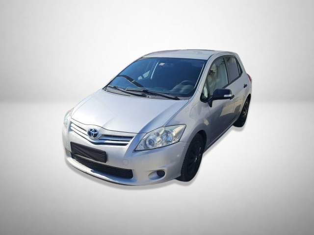 Toyota Auris 2010
