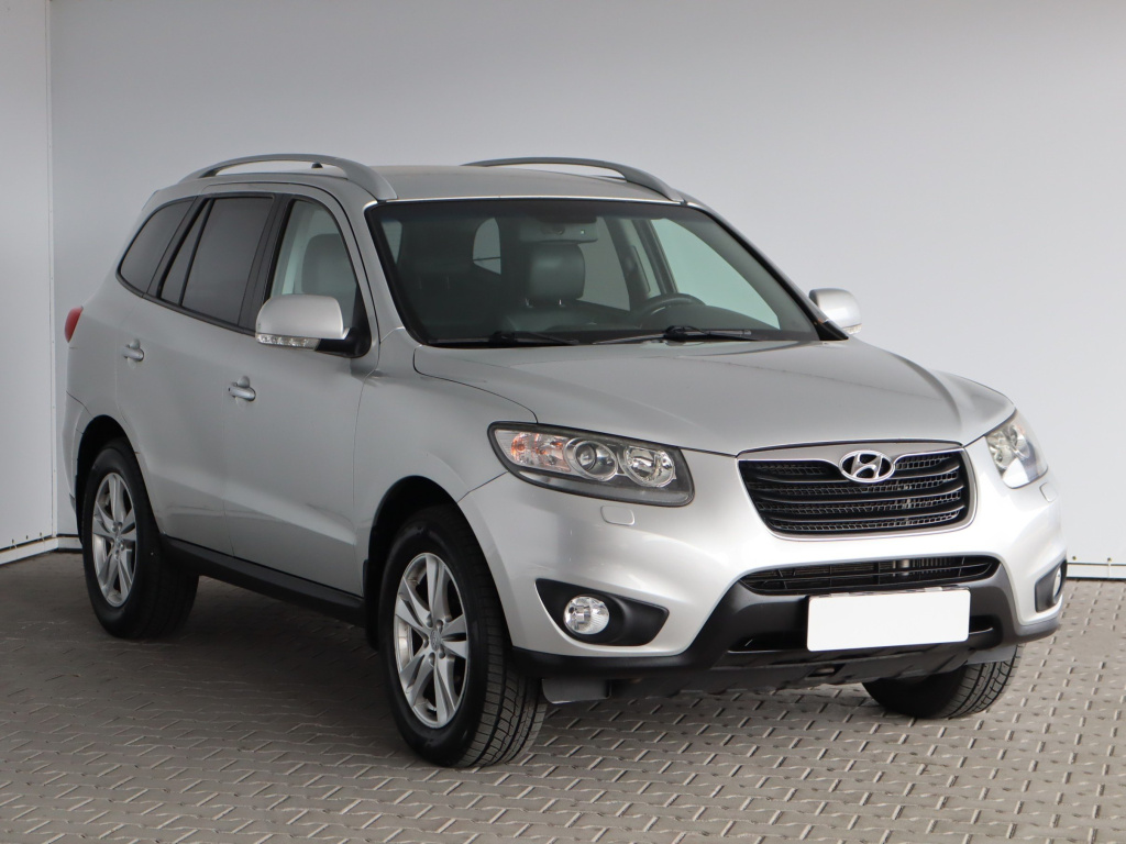 Hyundai Santa Fe, 2011