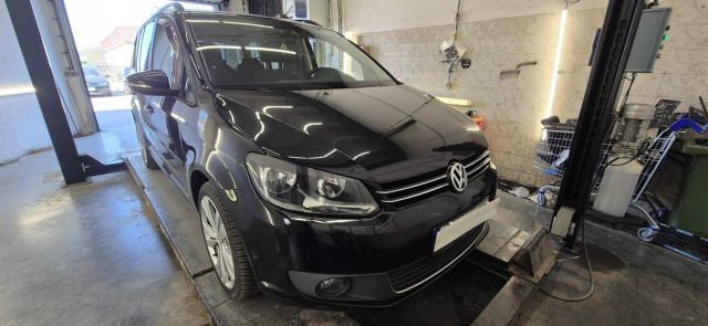 Volkswagen Touran 2014