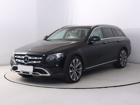Mercedes-Benz E 220 d 4MATIC