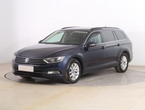 Volkswagen Passat - 2015