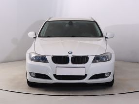 BMW 3 - 2012
