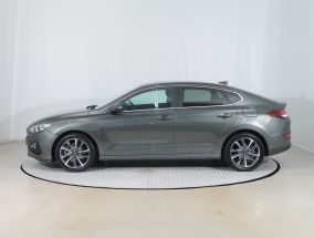 Hyundai i30 Fastback - 2021