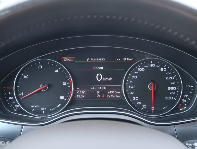 Audi A6, 2015