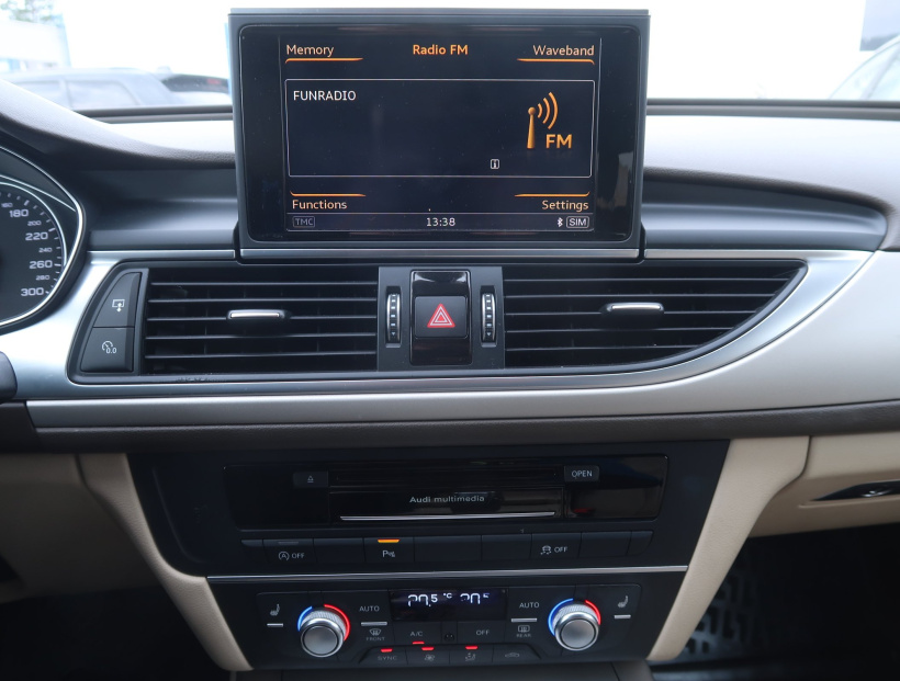 Audi A6, 2015