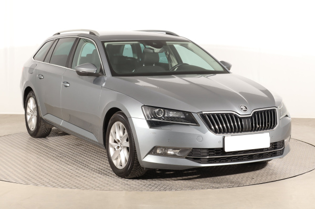 Škoda Superb 2015