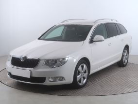 Škoda Superb - 2010