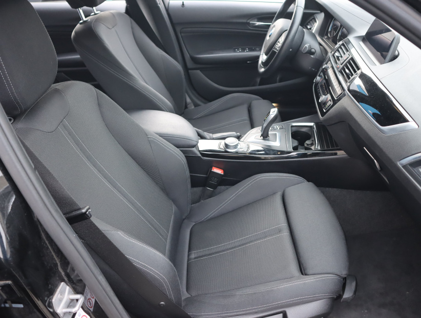 BMW 1, 2019