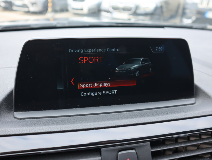 BMW 1, 2019