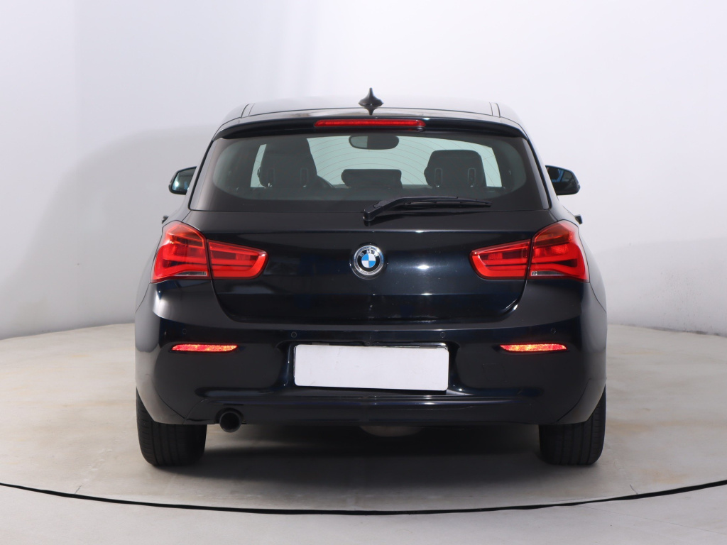 BMW 1