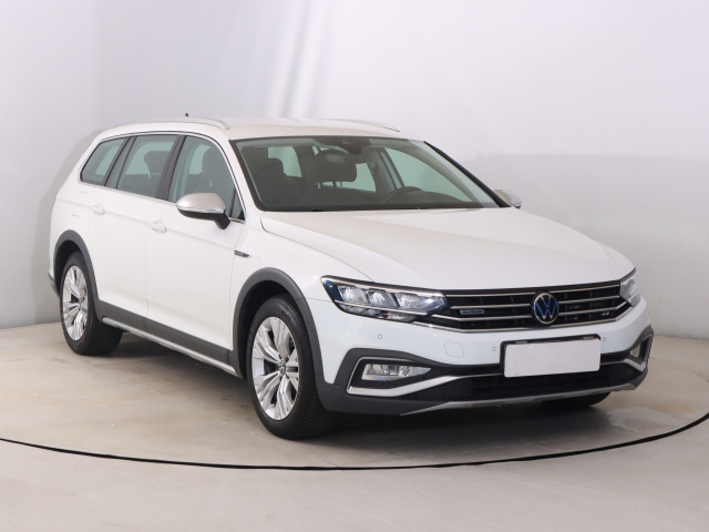 Volkswagen Passat 2021