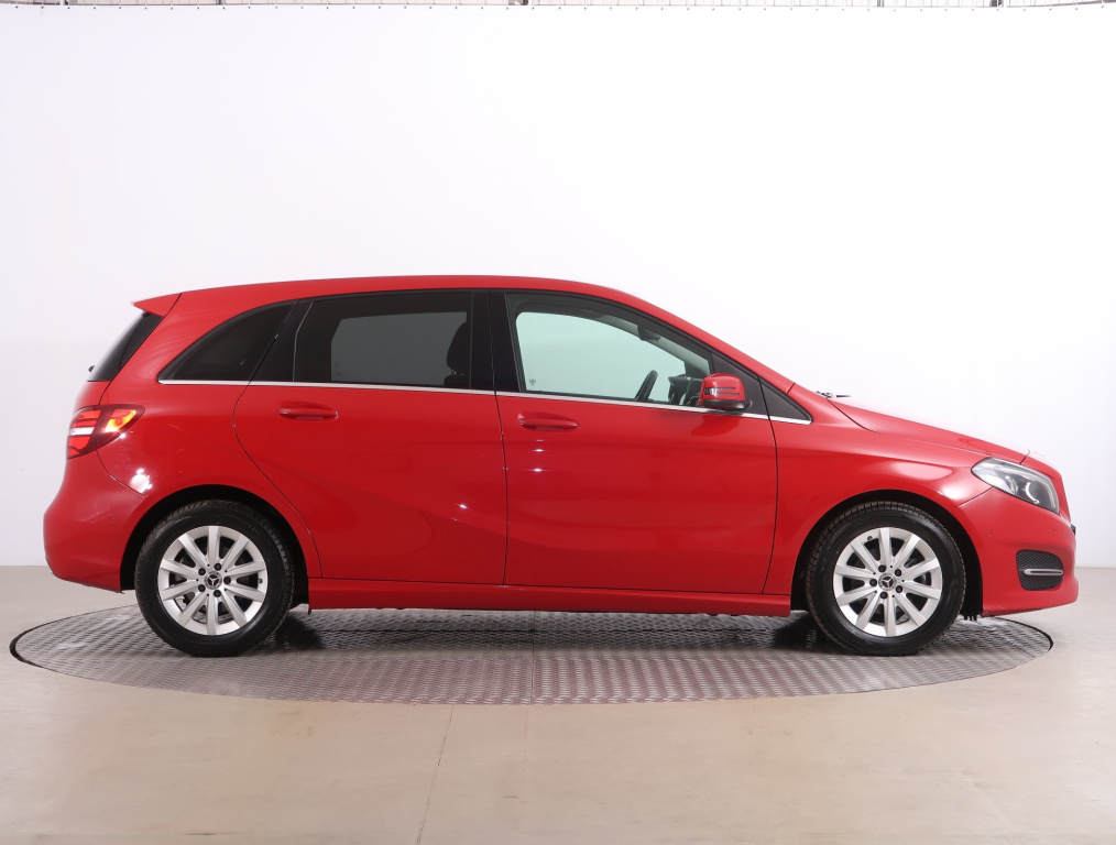 Mercedes-Benz B
