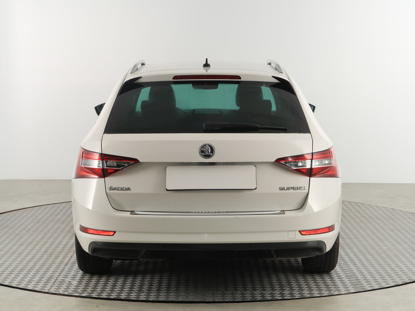Škoda Superb, 2018