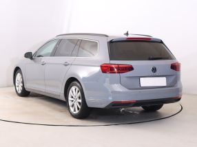Volkswagen Passat - 2024