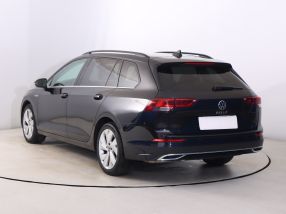 Volkswagen Golf - 2022