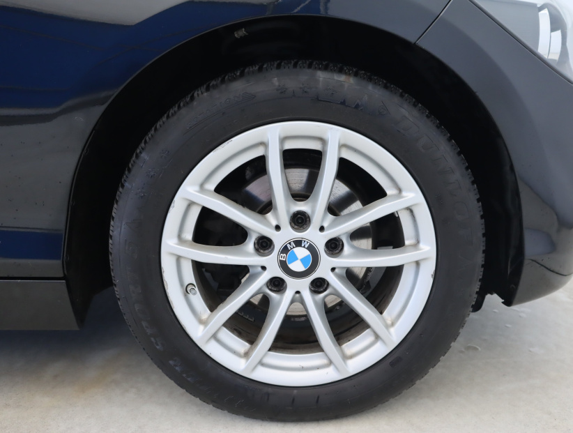BMW 1, 2015